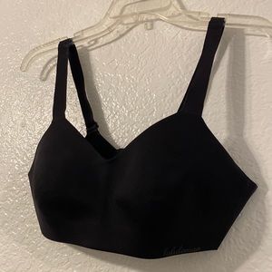 Lululemon in Alignment bra BLACK
